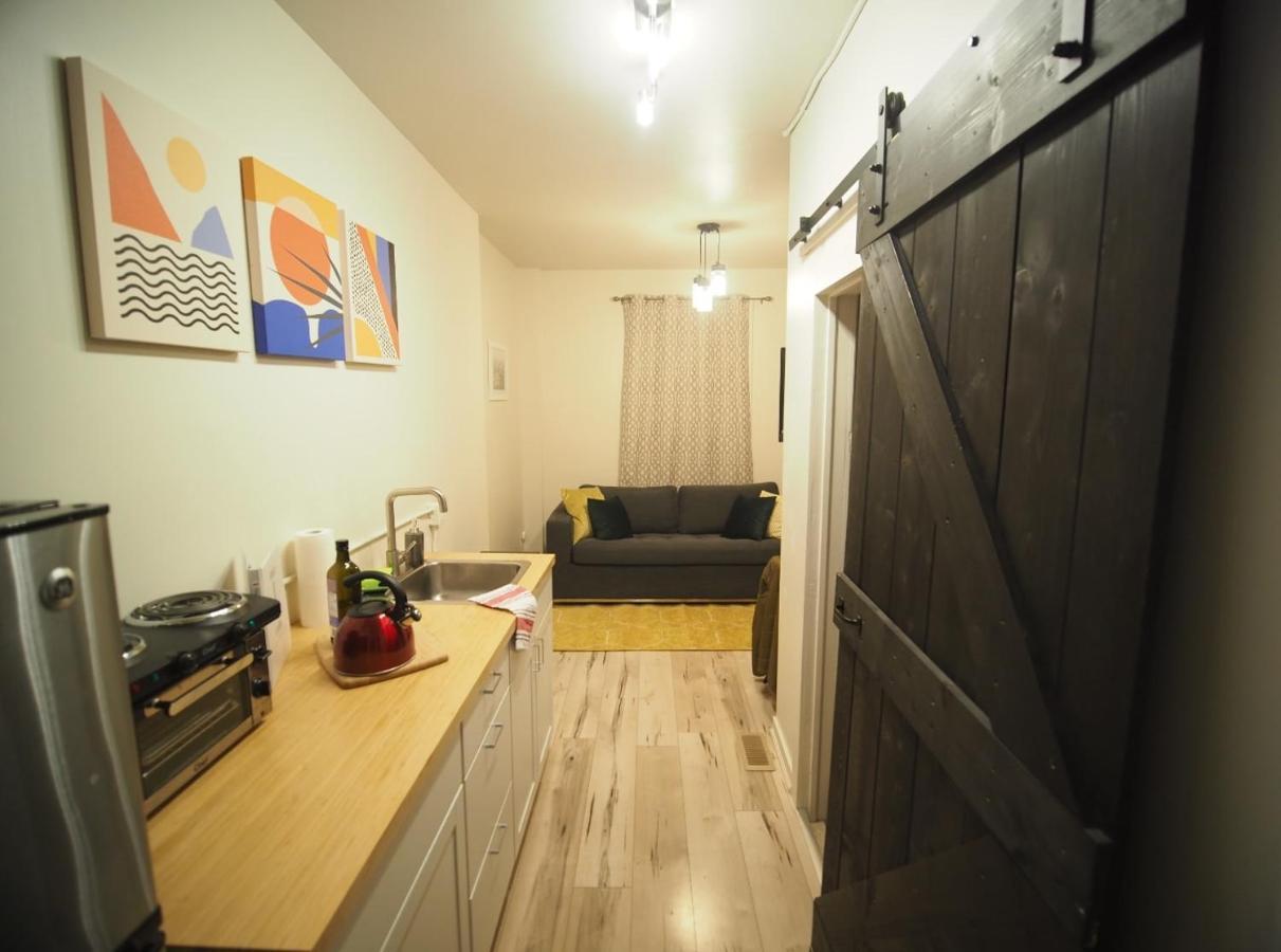Cozy 1 Bedroom Centrally Located ฮามิลตัน ภายนอก รูปภาพ